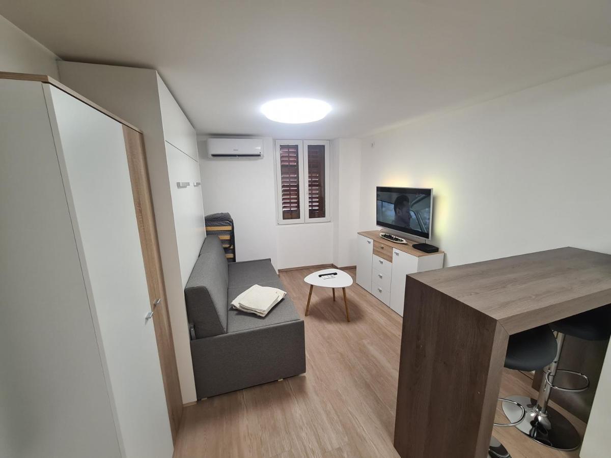 Apartma Sasko Apartamento Izola Exterior foto
